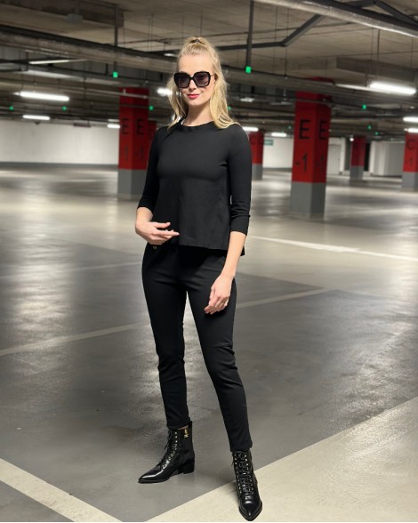 Halenka dámská Twinset černá s volánem